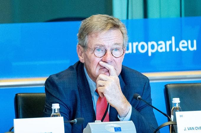 Digitale euro verdeelt Europees Parlement: ‘VK, Japan en Australië hebben een eigen digitale munt overwogen en zijn afgehaakt vanwege de kosten’