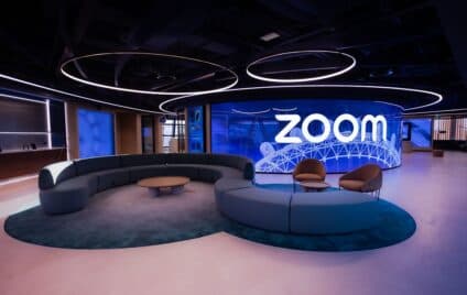 Zoom lanceert ZoomMate: AI-agent die vergaderingen omzet in afgewerkt werk