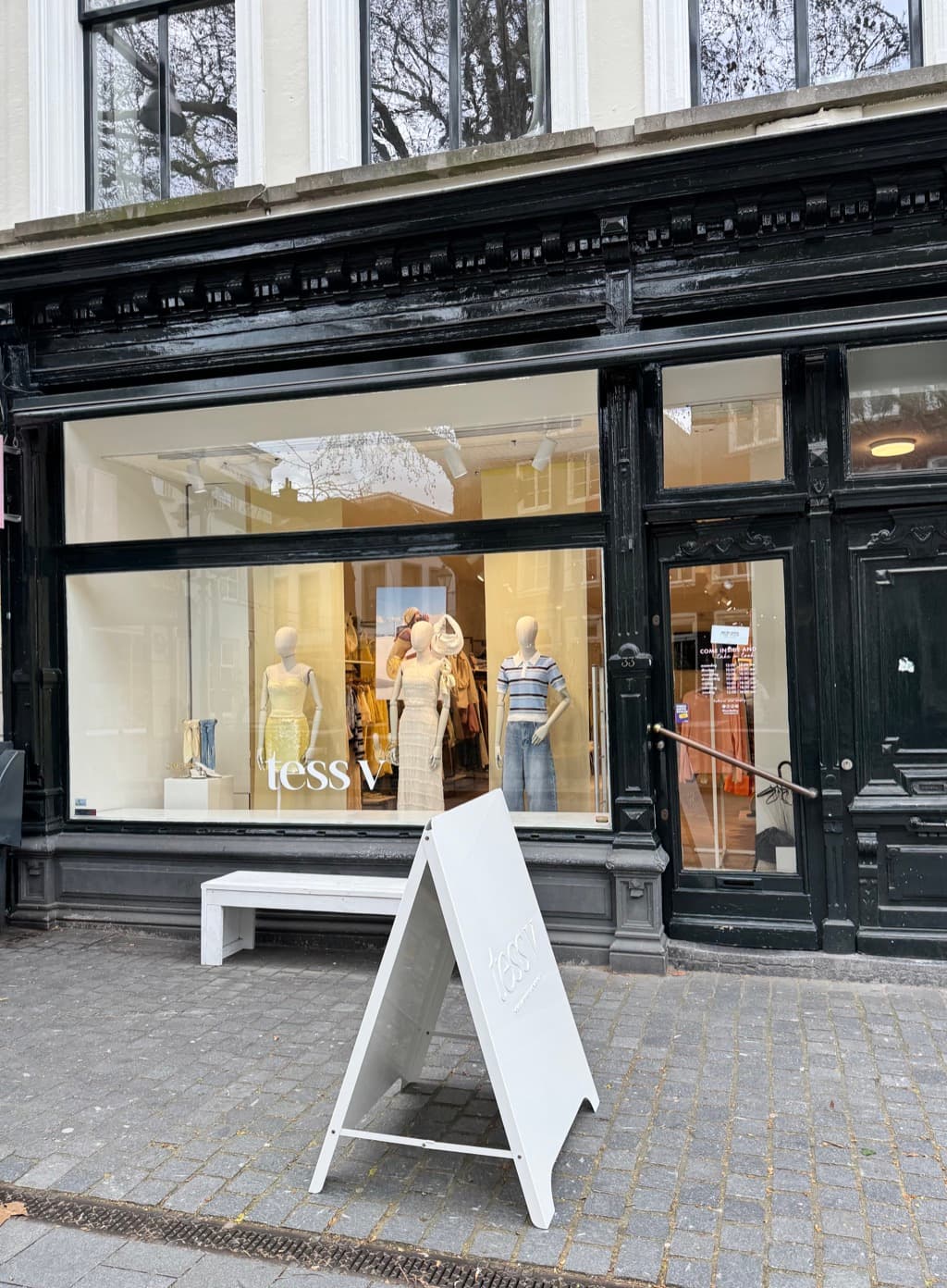 Tess V opent filiaal in Eindhoven