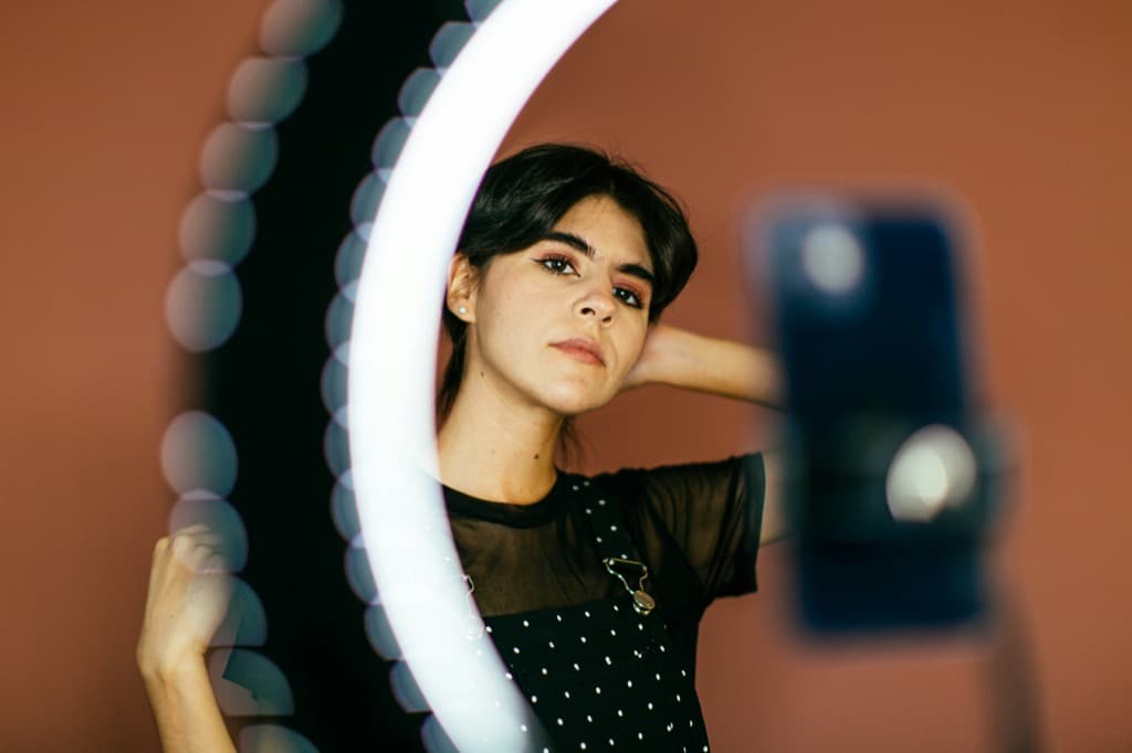 TikTok-reclame drijft Europese groei in social advertising